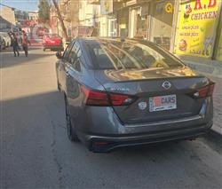 نيسان ألتيما